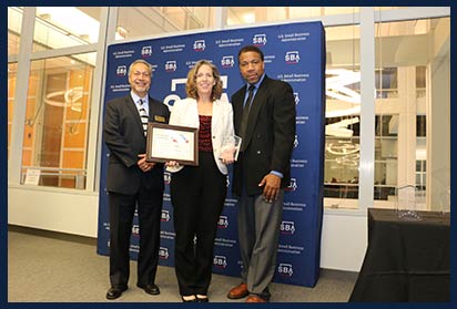 Rosemary Swierk receiving her certificate at the U.S. Small Business Administration Emerging Leaders program graduation