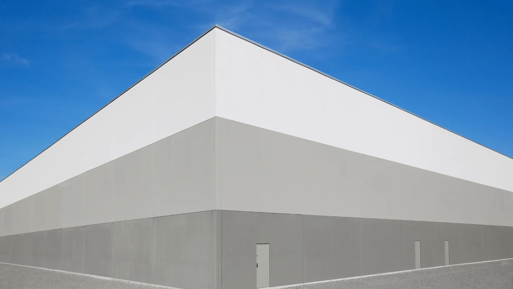Concrete tilt-up warehouse built for distribution, storage, and logistics