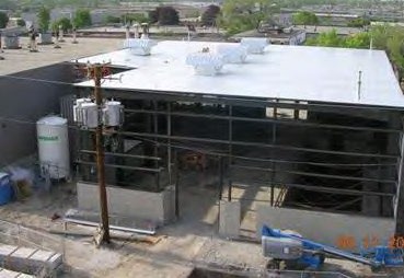 Exterior of Overton Gear in Addison, Illinois
