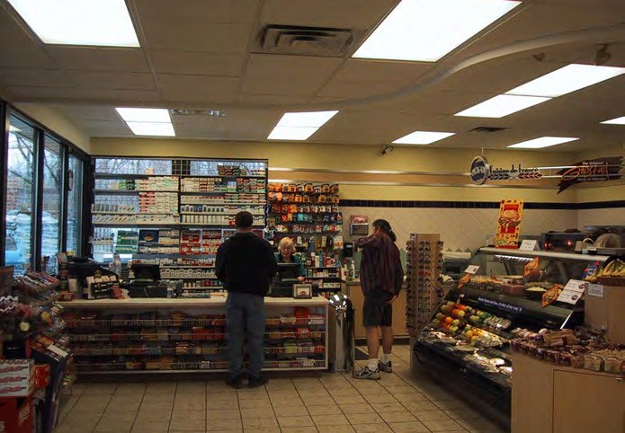 Interior of White Hen Pantry in Montgomery, Mundelein, Streamwood, Illinois
